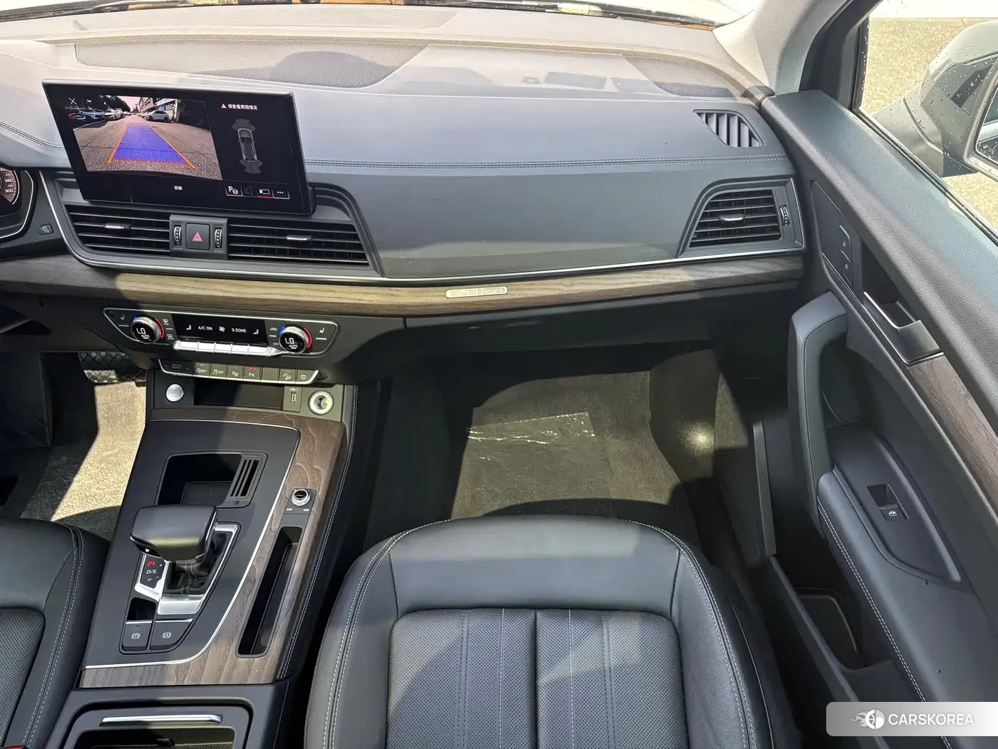 Audi Q5L id 4680811 из Китая 13