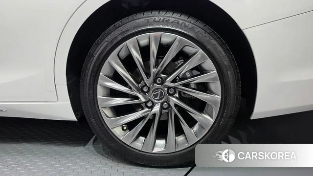 Lexus ES300h 7th generation id 4756858 из Кореи 13