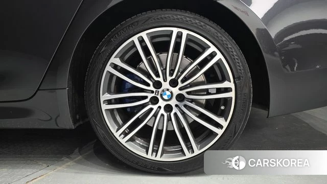 BMW 5 Series (G30) id 4755441 из Кореи 13