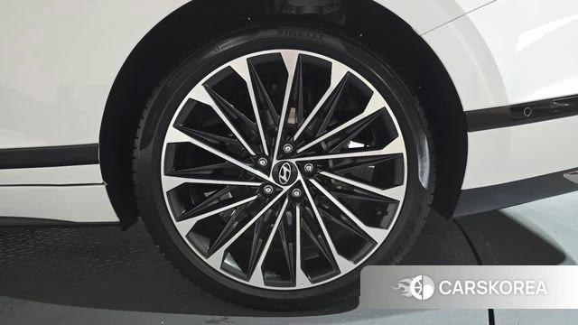 Hyundai Grandeur Hybrid (GN7) id 4381518 из Кореи 13