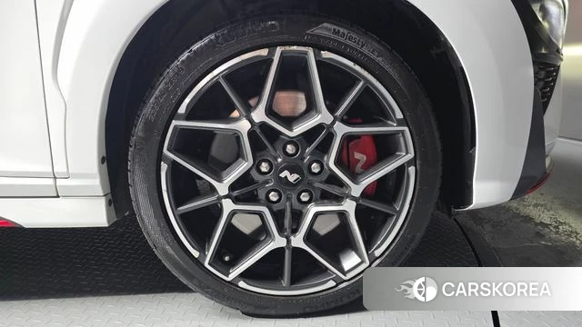 Hyundai The New Kona id 4506616 из Кореи 13
