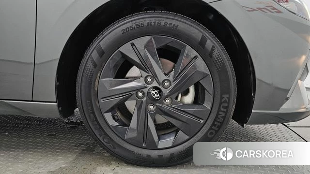 Hyundai Avante Hybrid (CN7) id 4534219 из Кореи 13