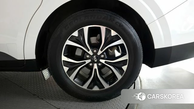 Kia Carnival 4th generation id 4344459 из Кореи 13