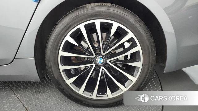 BMW 5 Series (G30) id 4417278 из Кореи 13