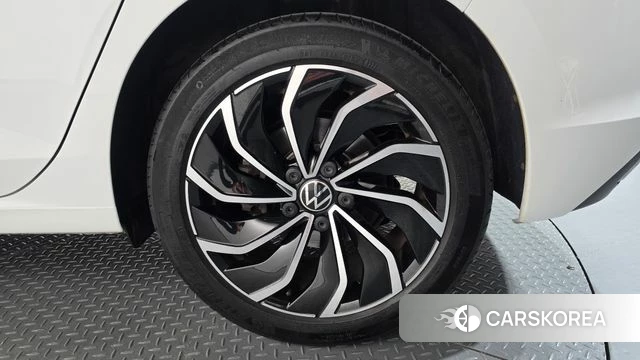 Volkswagen Golf 8th Generation id 4905774 из Кореи 13
