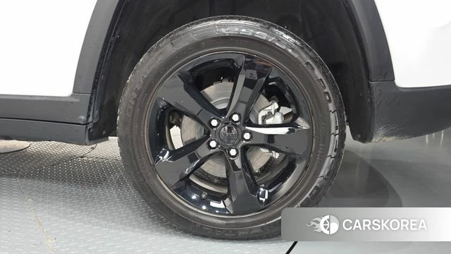 Jeep Grand Cherokee (WL) id 4523579 из Кореи 13