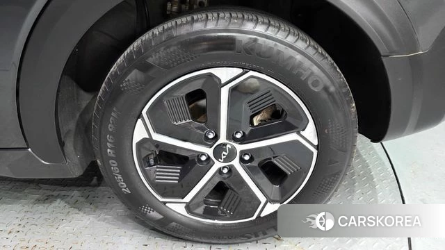 Kia Di Ol Nu Niro id 4488740 из Кореи 13