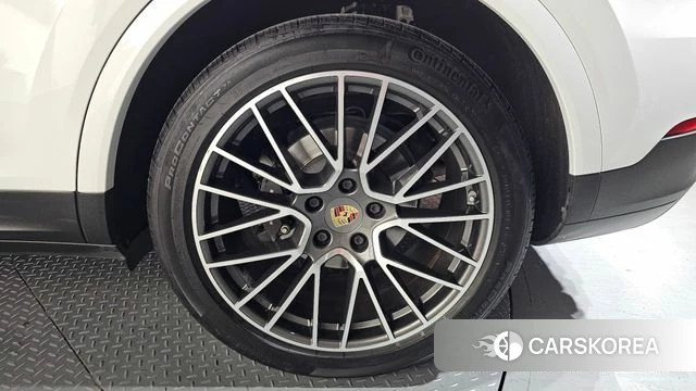 Porsche Cayenne (PO536) id 4623914 из Кореи 13