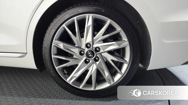 Hyundai The New Grandeur IG id 4187763 из Кореи 13