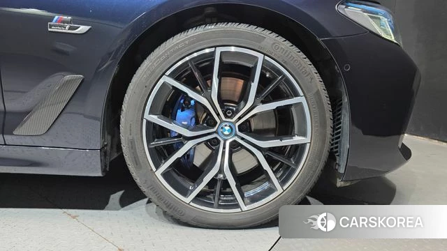 BMW 5 Series (G30) id 4744775 из Кореи 13