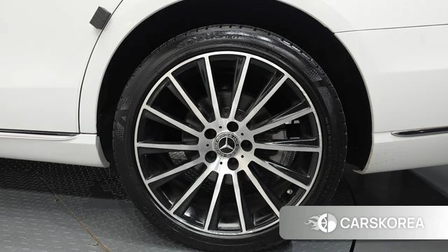 Mercedes-Benz E-Class W213 id 4435664 из Кореи 13