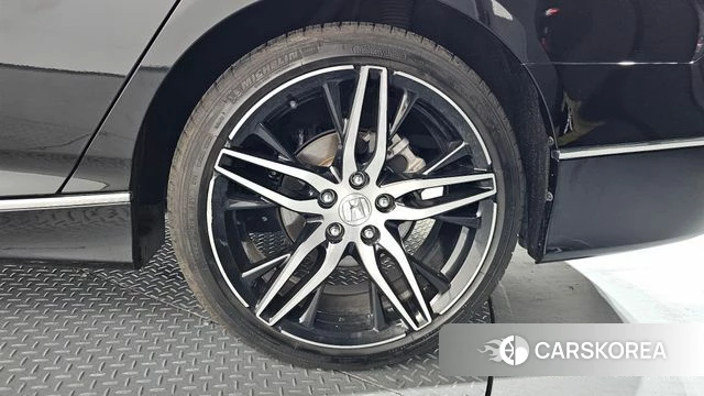 Honda Accord 10th Generation id 4550296 из Кореи 13