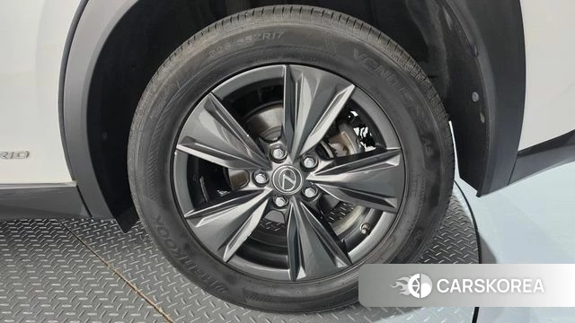 Lexus UX250h id 4849783 из Кореи 13