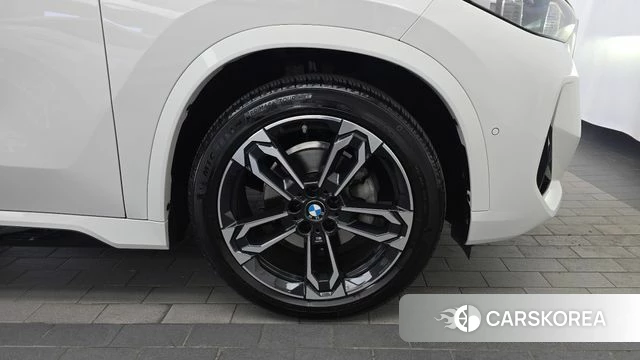 BMW X1 (U11) id 4463006 из Кореи 13