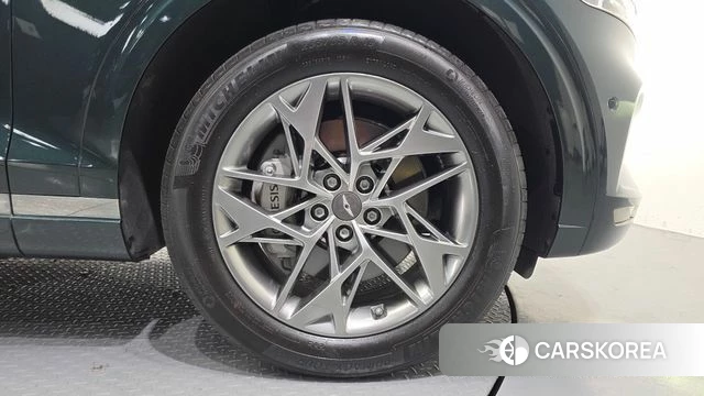 Genesis GV70 id 4488552 из Кореи 13