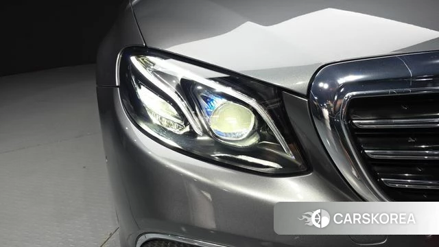 Mercedes-Benz E-Class W213 id 4755280 из Кореи 13