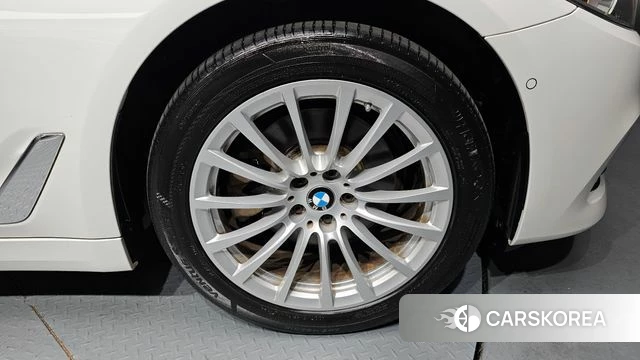 BMW 5 Series (G30) id 4434955 из Кореи 13
