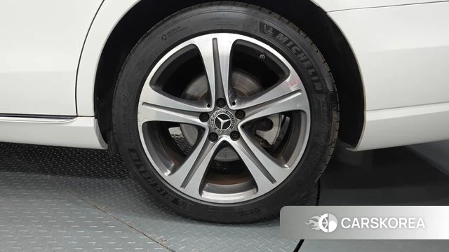 Mercedes-Benz E-Class W213 id 4477651 из Кореи 13
