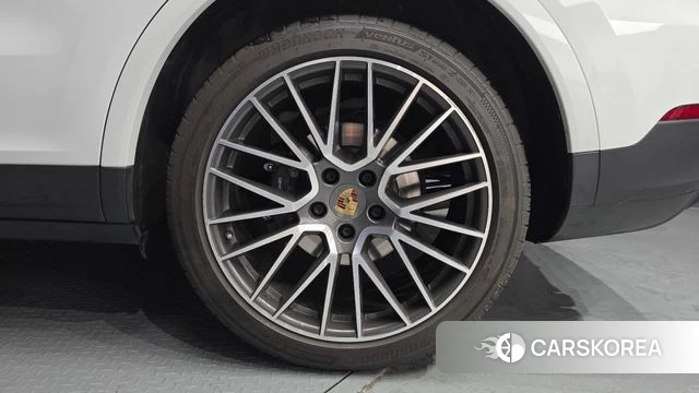 Porsche Cayenne (PO536) id 4351061 из Кореи 13