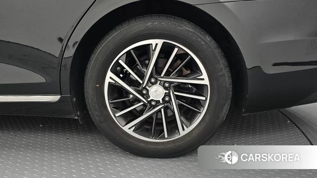Hyundai The New Grandeur IG id 4614818 из Кореи 13