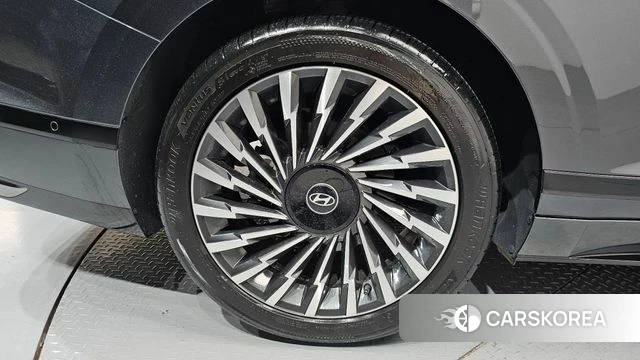 Hyundai Grandeur (GN7) id 4201465 из Кореи 13