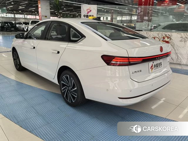 Volkswagen Lavida id 4366141 из Китая 13
