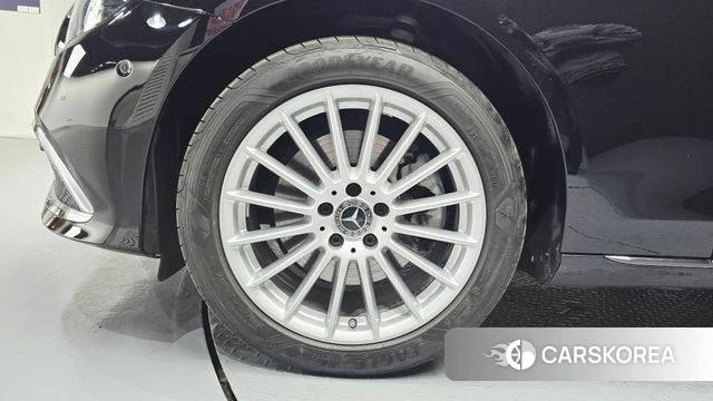 Mercedes-Benz E-Class W213 id 4360779 из Кореи 13