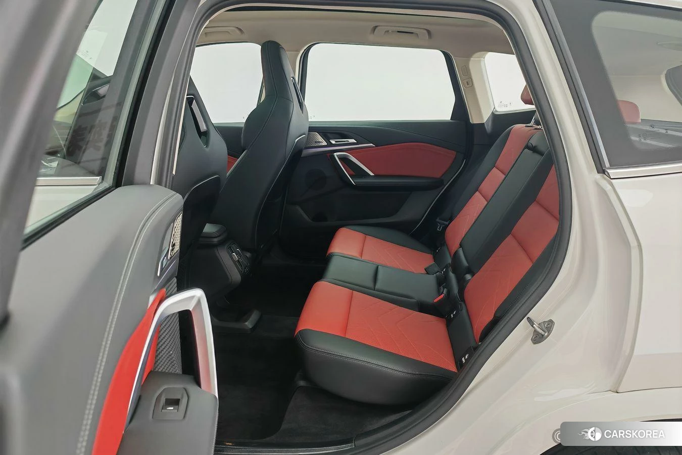 BMW X1 id 4512424 из Китая 13