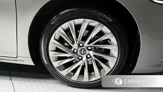 Lexus ES300h 7th generation id 4407980 из Кореи 13