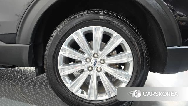Ford Explorer 6th Generation id 4541812 из Кореи 13