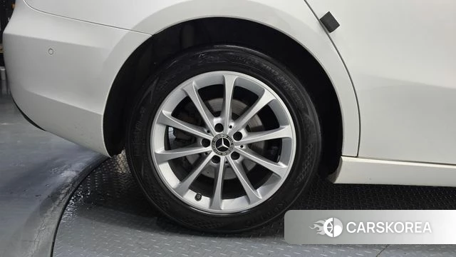 Mercedes-Benz A-Class W177 id 4551018 из Кореи 13