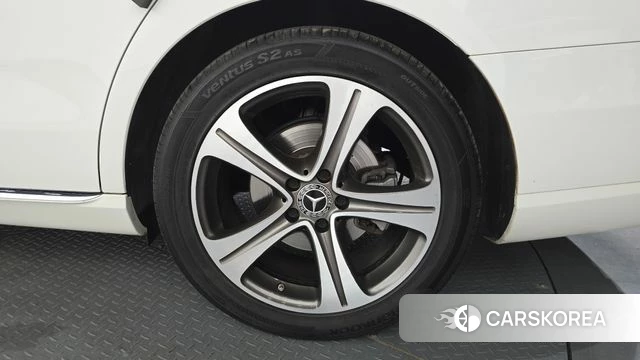 Mercedes-Benz E-Class W213 id 4525739 из Кореи 13