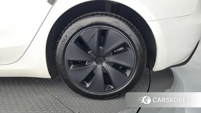 Tesla Model 3 id 4578837 из Кореи 13