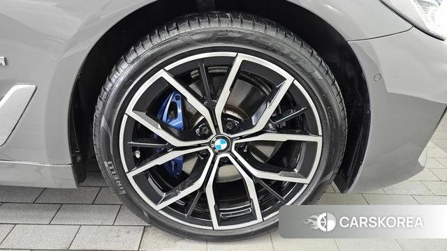 BMW 5 Series (G30) id 4759090 из Кореи 13