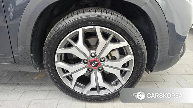 Kia Seltos id 4794556 из Кореи 13