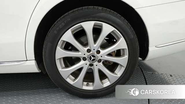 Mercedes-Benz E-Class W213 id 4295186 из Кореи 13