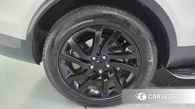 Land Rover Discovery 5 id 4187654 из Кореи 13