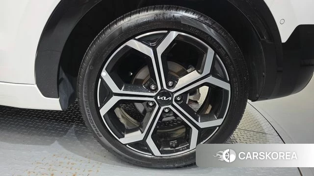 Kia Di Ol Nu Niro id 4681516 из Кореи 13
