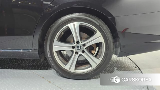 Mercedes-Benz E-Class W213 id 4447341 из Кореи 13