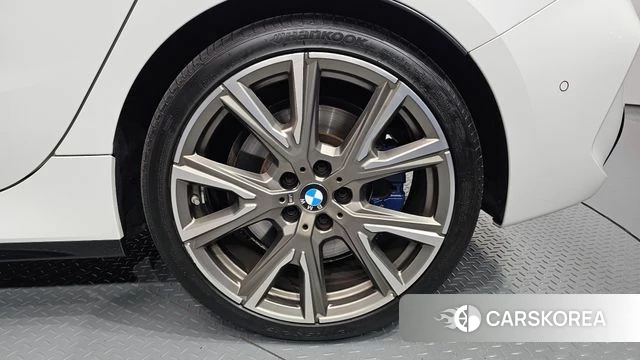 BMW 1 Series (F40) id 4655946 из Кореи 13