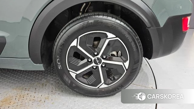 Kia Di Ol Nu Niro id 4267187 из Кореи 13