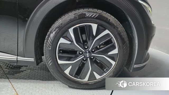 Kia EV6 id 4740639 из Кореи 13