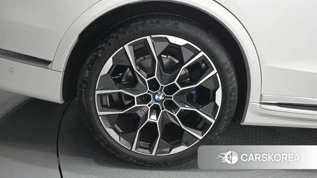 BMW X7 (G07) id 4934547 из Кореи 13