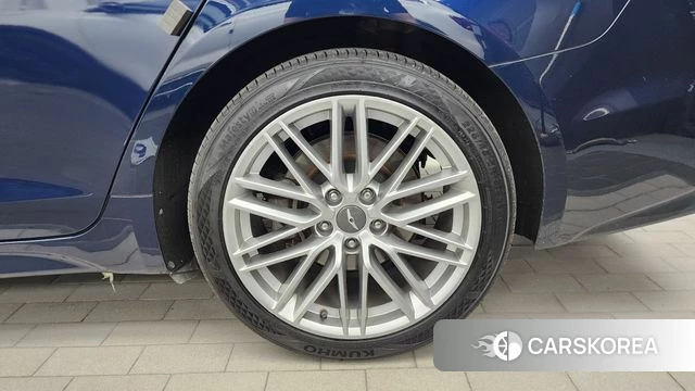 Genesis G70 id 4563201 из Кореи 13