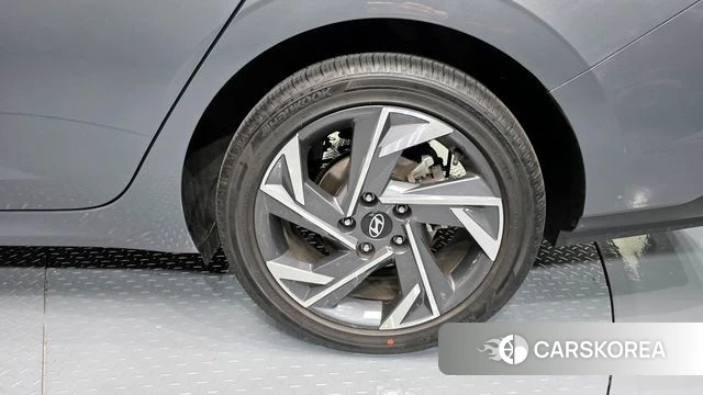 Hyundai The New Avante (CN7) id 4292248 из Кореи 13