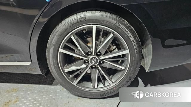 Hyundai The New Grandeur IG id 4281847 из Кореи 13