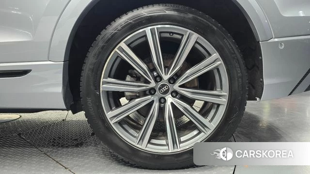 Audi Q8 (4M) id 4476202 из Кореи 13