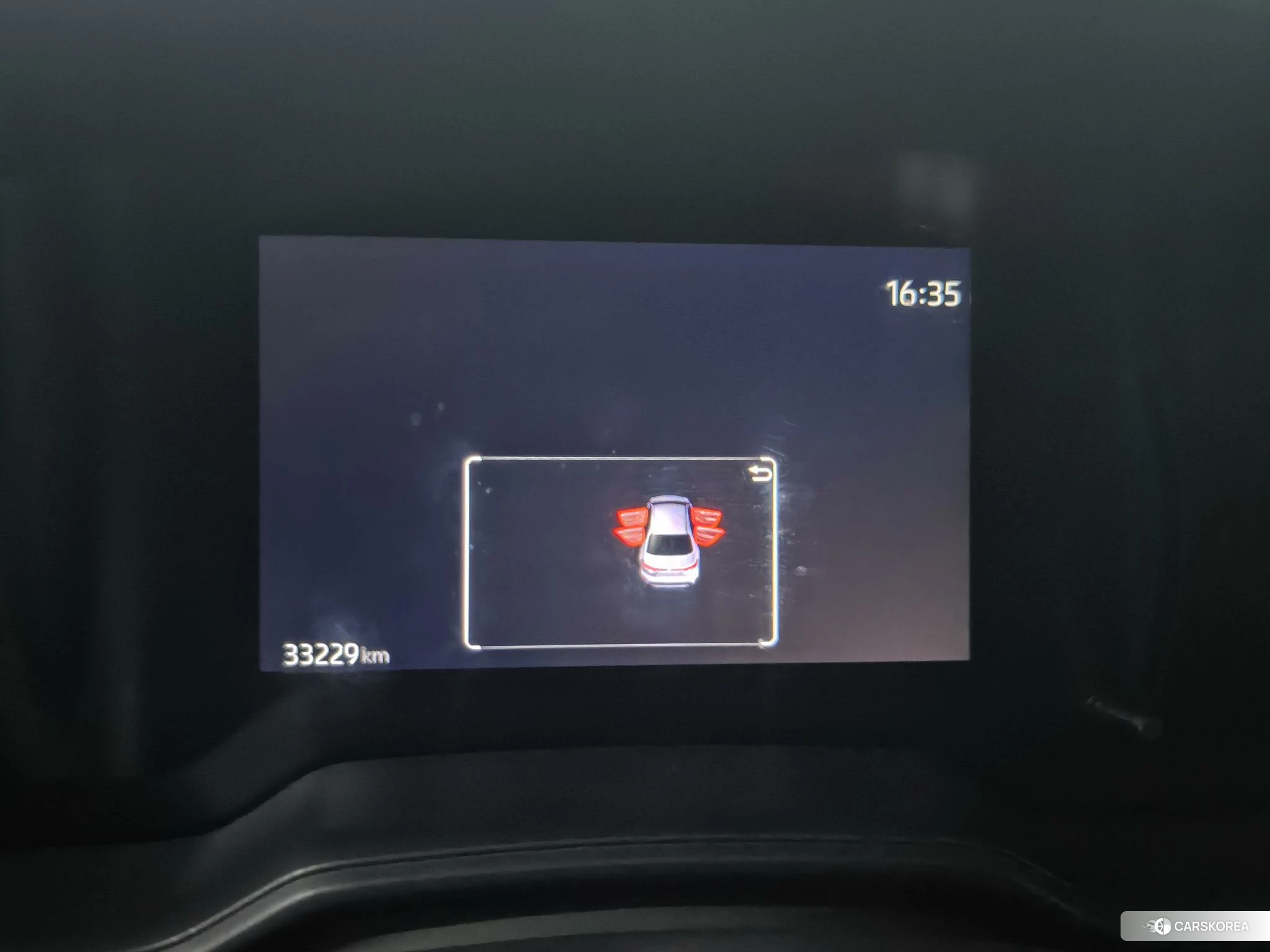 Toyota Corolla id 4513515 из Китая 13