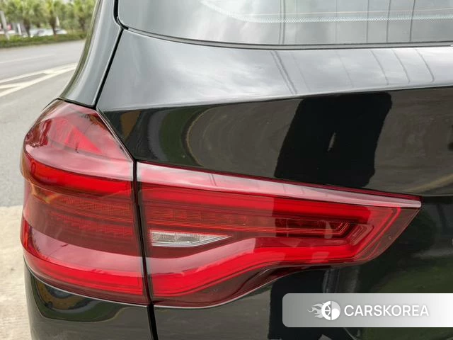 BMW X3 id 4307235 из Китая 13