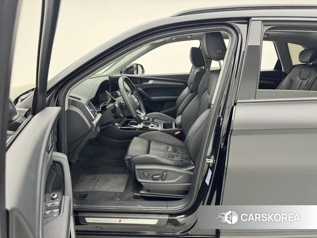 Audi Q5L id 4300066 из Китая 13